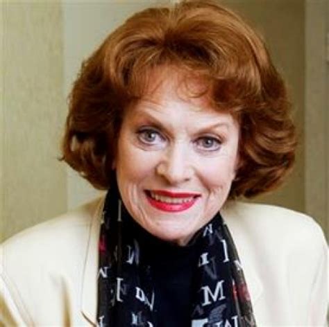 Maureen O'Hara, spirited movie star, dies at 95 .